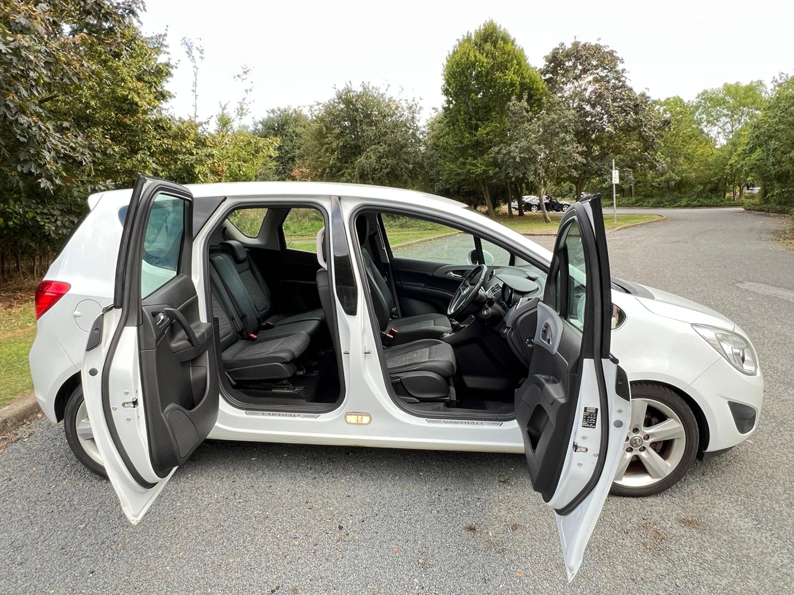 Vauxhall Meriva Tech Line 2013
