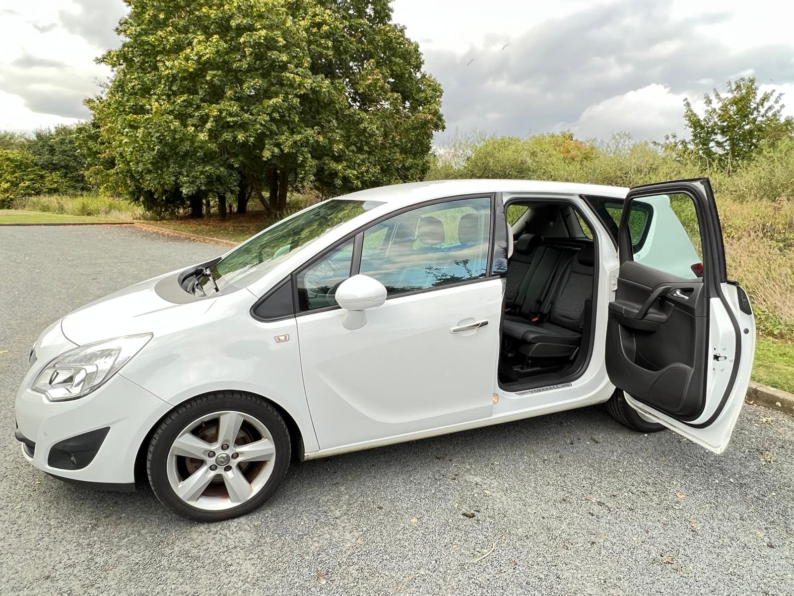 Vauxhall Meriva Tech Line 2013