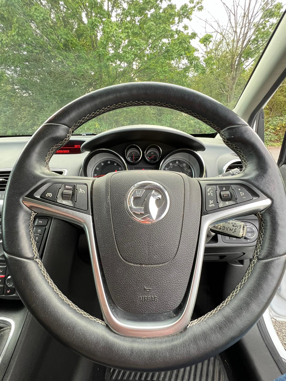 Vauxhall Meriva Tech Line 2013