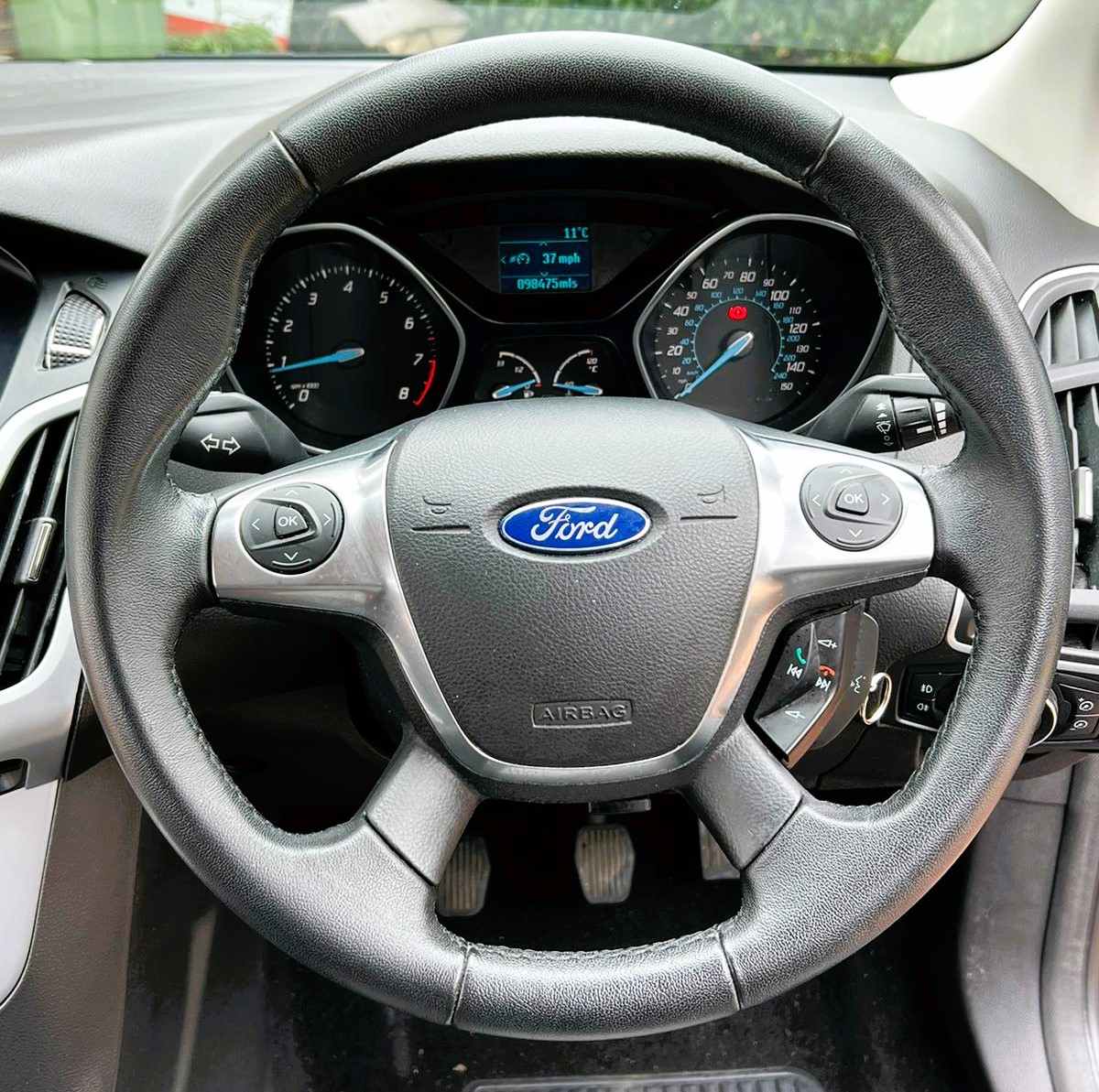 002 Ford Focus Eco Boost Zetec Hatchback 2012 EJ12UOP