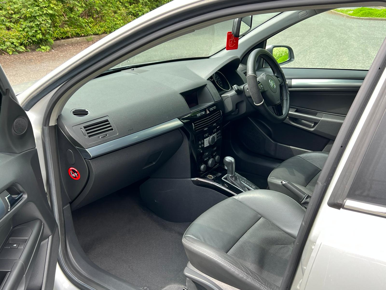 Vauxhall Astra Elite 2008 Auto Ulez Petrol