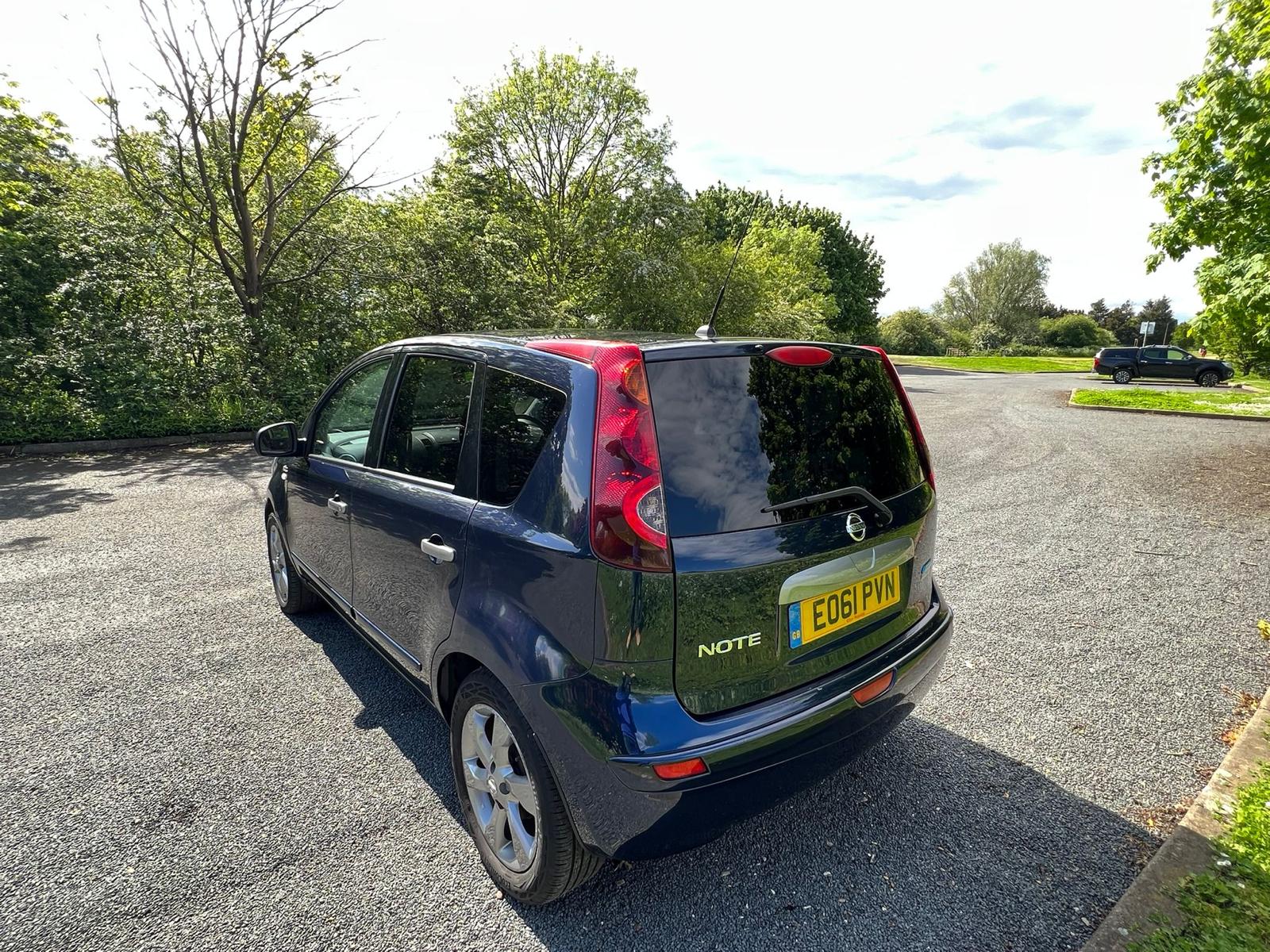 Nissan Note n-tec (2011)