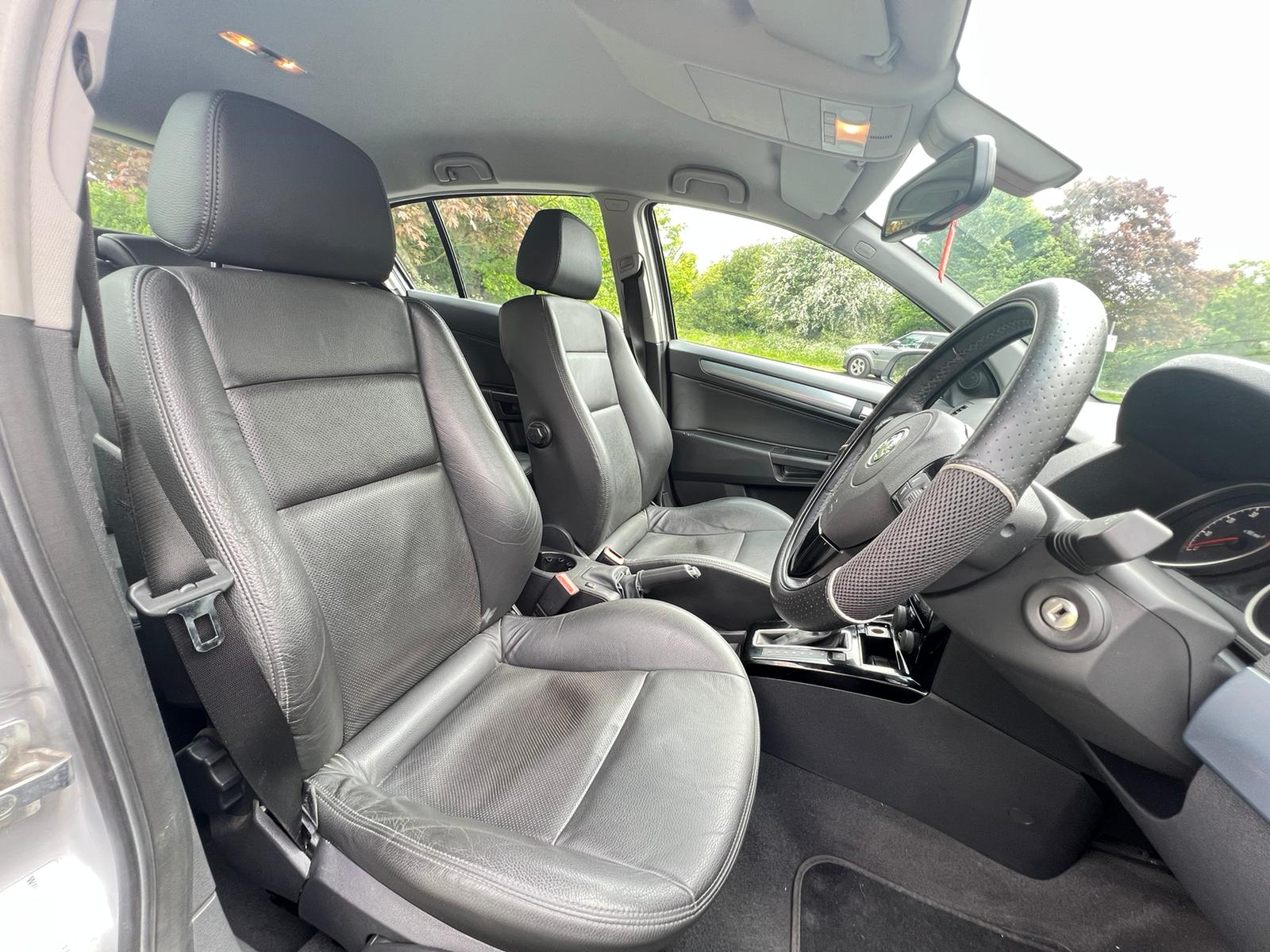 Vauxhall Astra Elite 2008 Auto Ulez Petrol