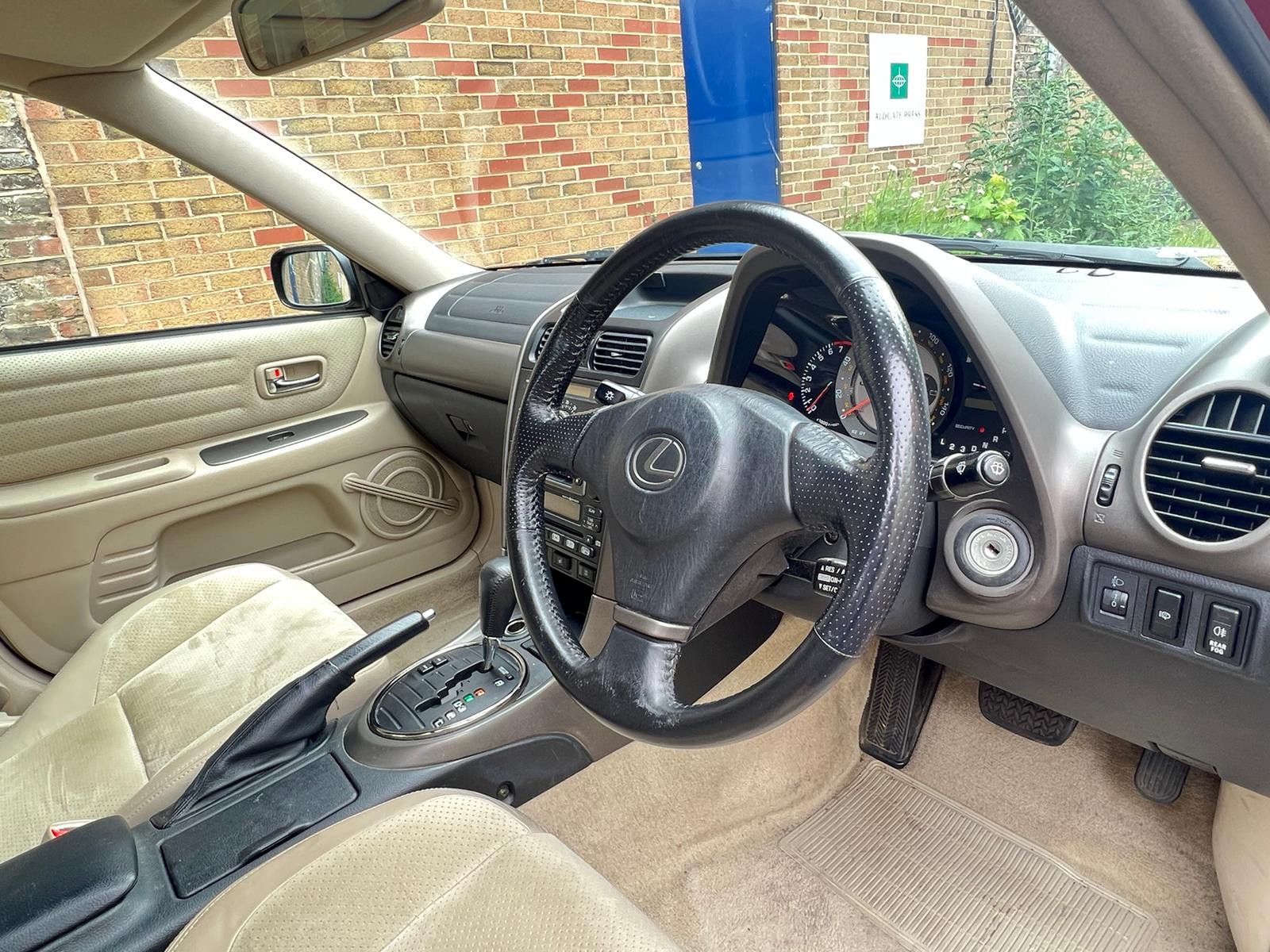 Lexus IS 200 SE 1999