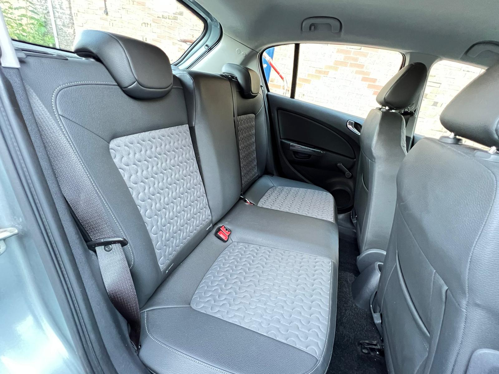 Vauxhall Corsa SE 2012