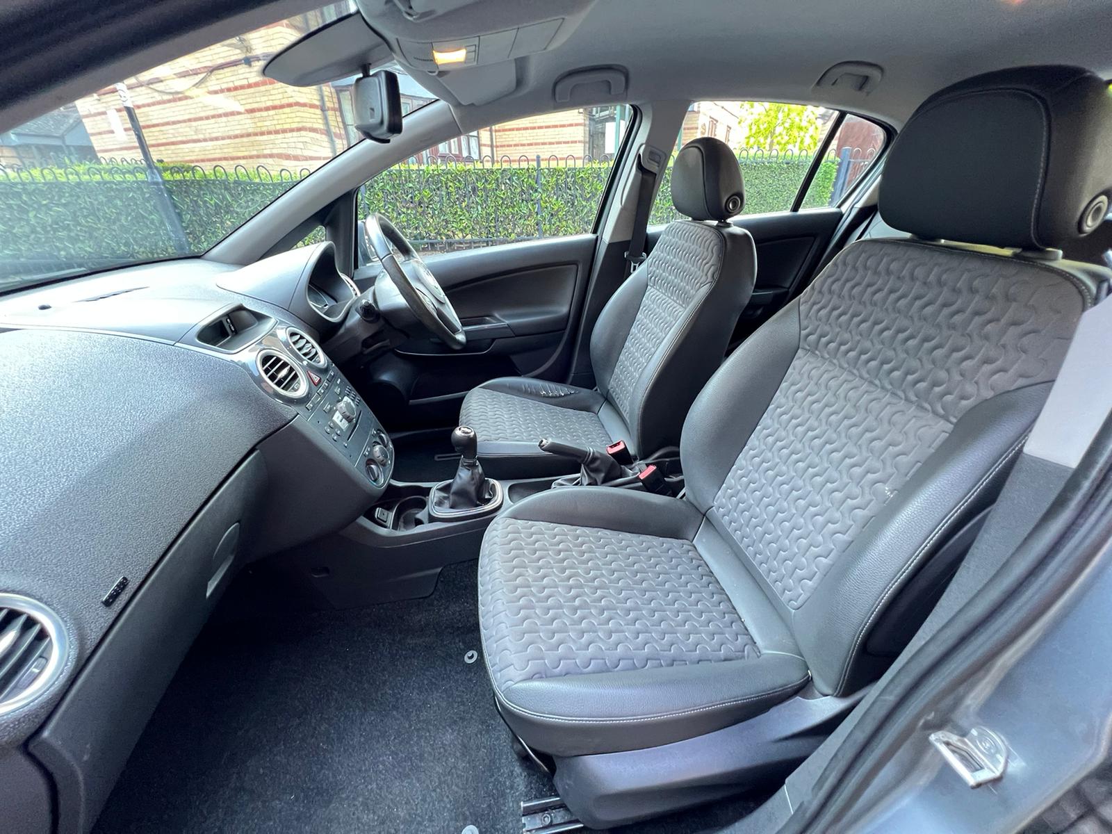 Vauxhall Corsa SE 2012