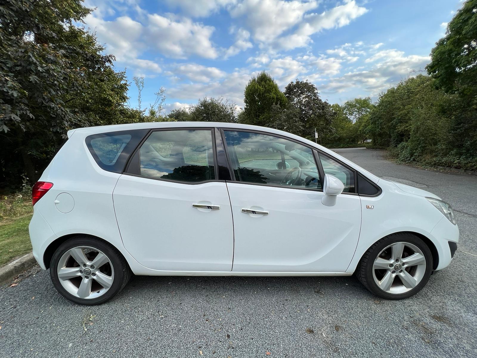 Vauxhall Meriva Tech Line 2013